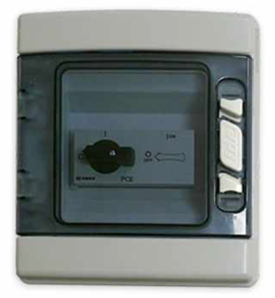 Interruptor Termomagnético DC MERZ INT-3-16/1000TL | 3 Polos 1000 V DC 16 A para Sistemas Fotovoltaicos