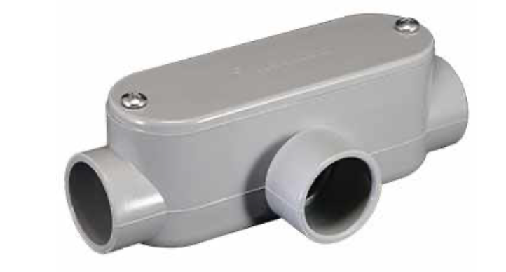 Tee PVC Conduit 2” SCH 40 | CNTX-T-SCH40-2 | Conector eléctrico para instalaciones solares